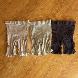 SKIMS Seamless Shapewear Shorts M